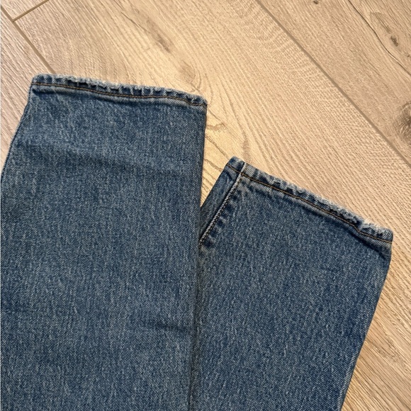 Levi’s Wedgie jeans- size 29”W - Picture 5 of 7